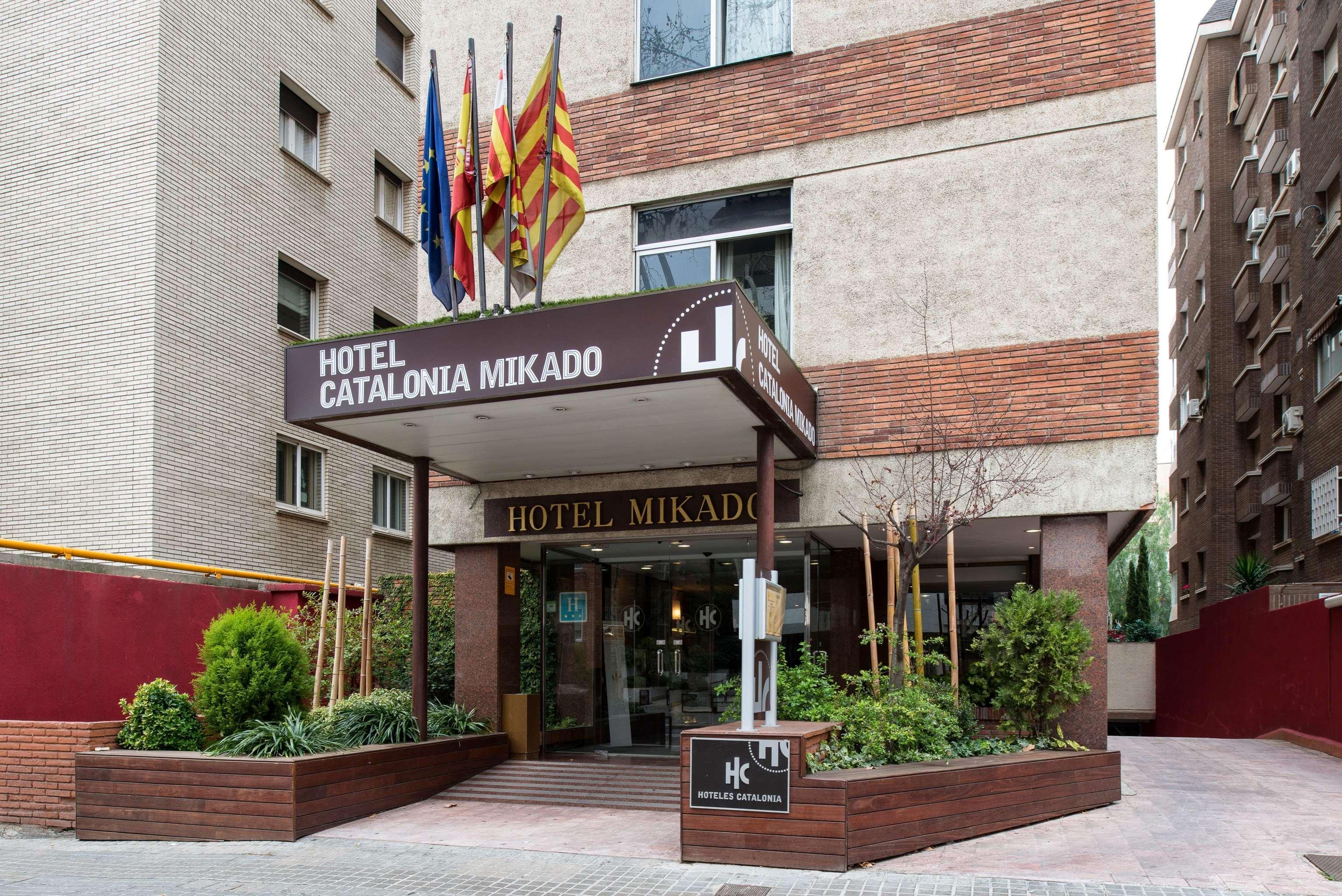 Отель Catalonia Mikado Барселона Экстерьер фото